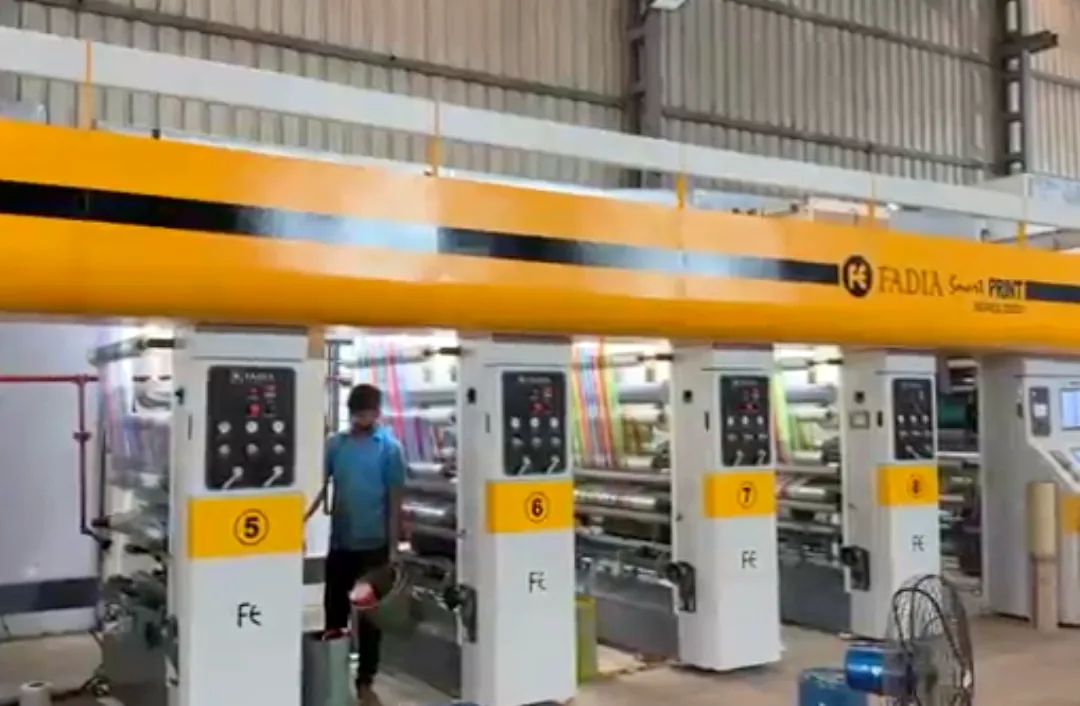 Printing line at Pragati Flexipack with operator on the production floor